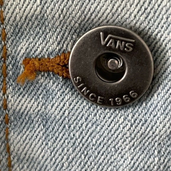 VANS SURF SUPPLY 'LEILA' WOMEN'S DENIM JACKET - WATER WASH Size M - Picture 10 of 14